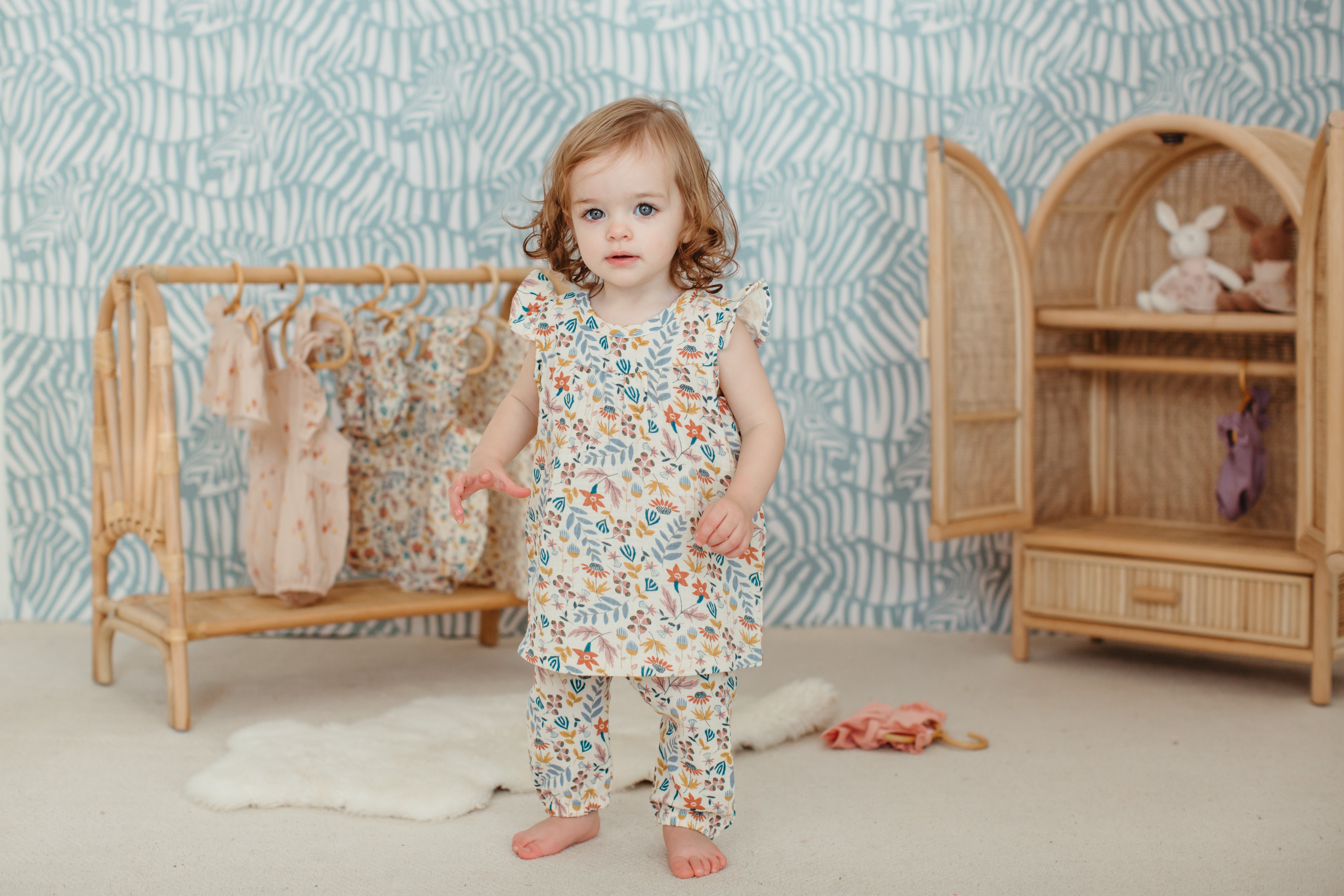 Muslin Flutter Sleeve Dress - Earthtone Floral