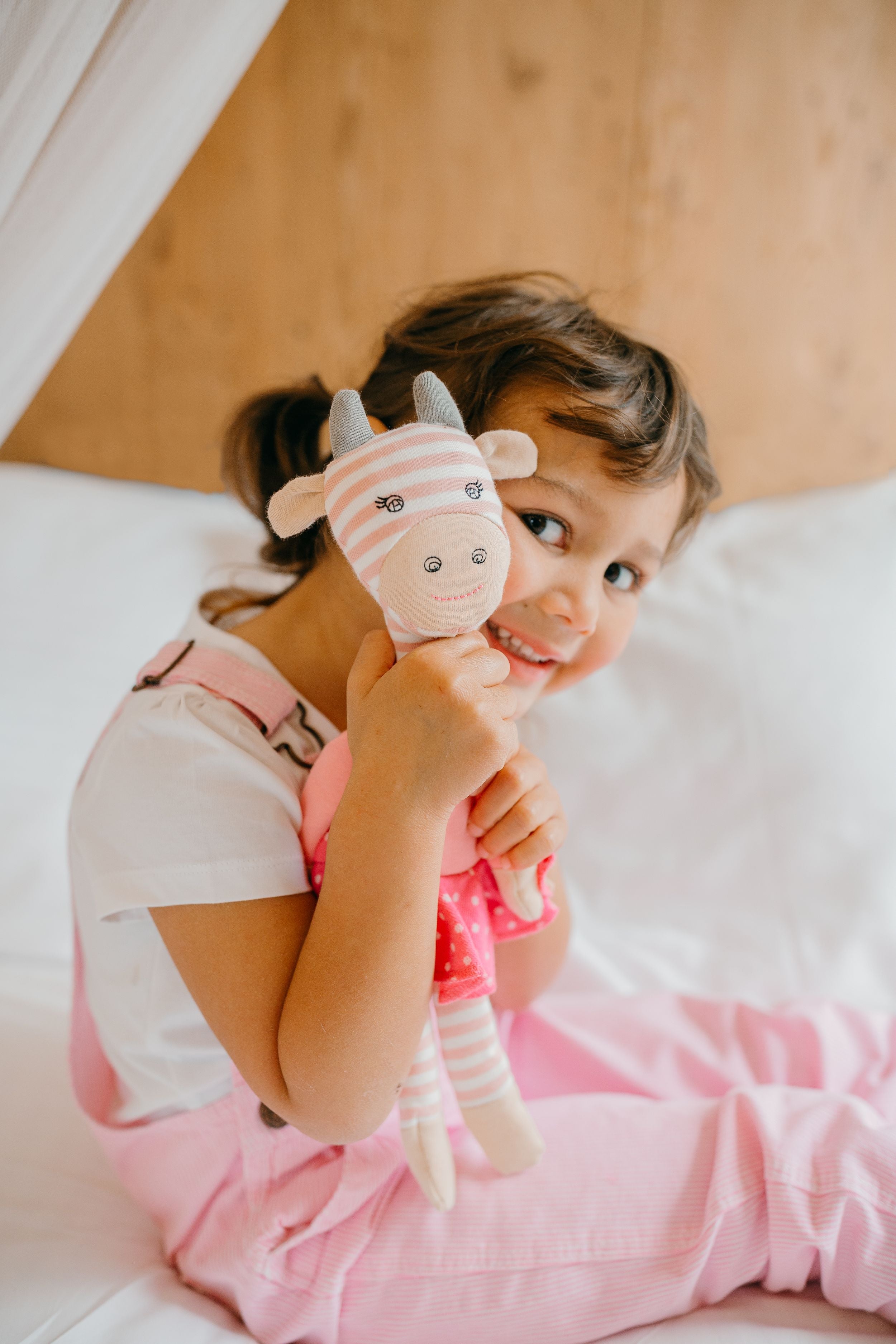 Georgia Giraffe - Plush