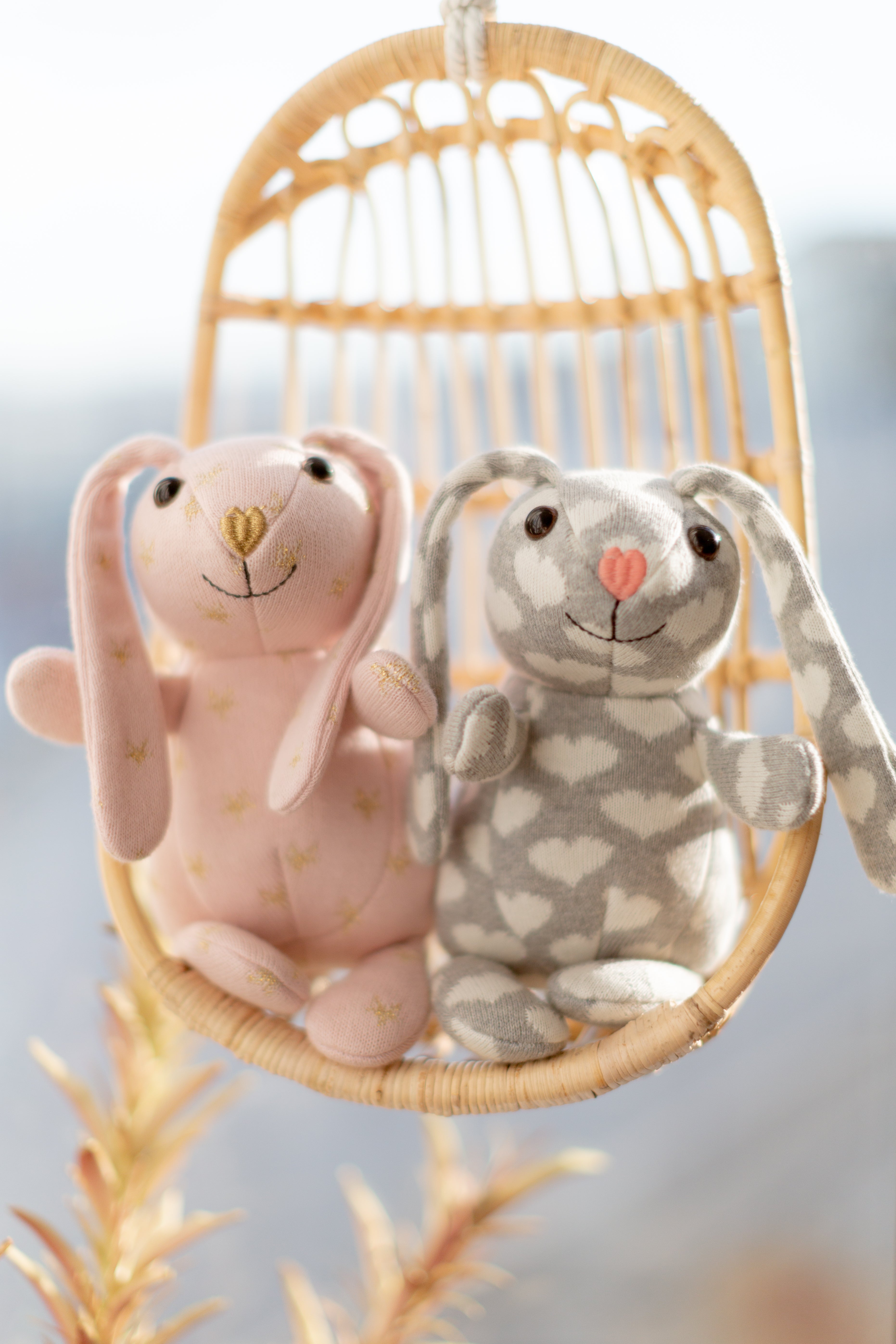 Knit Patterned Bunny Plush - Valentine