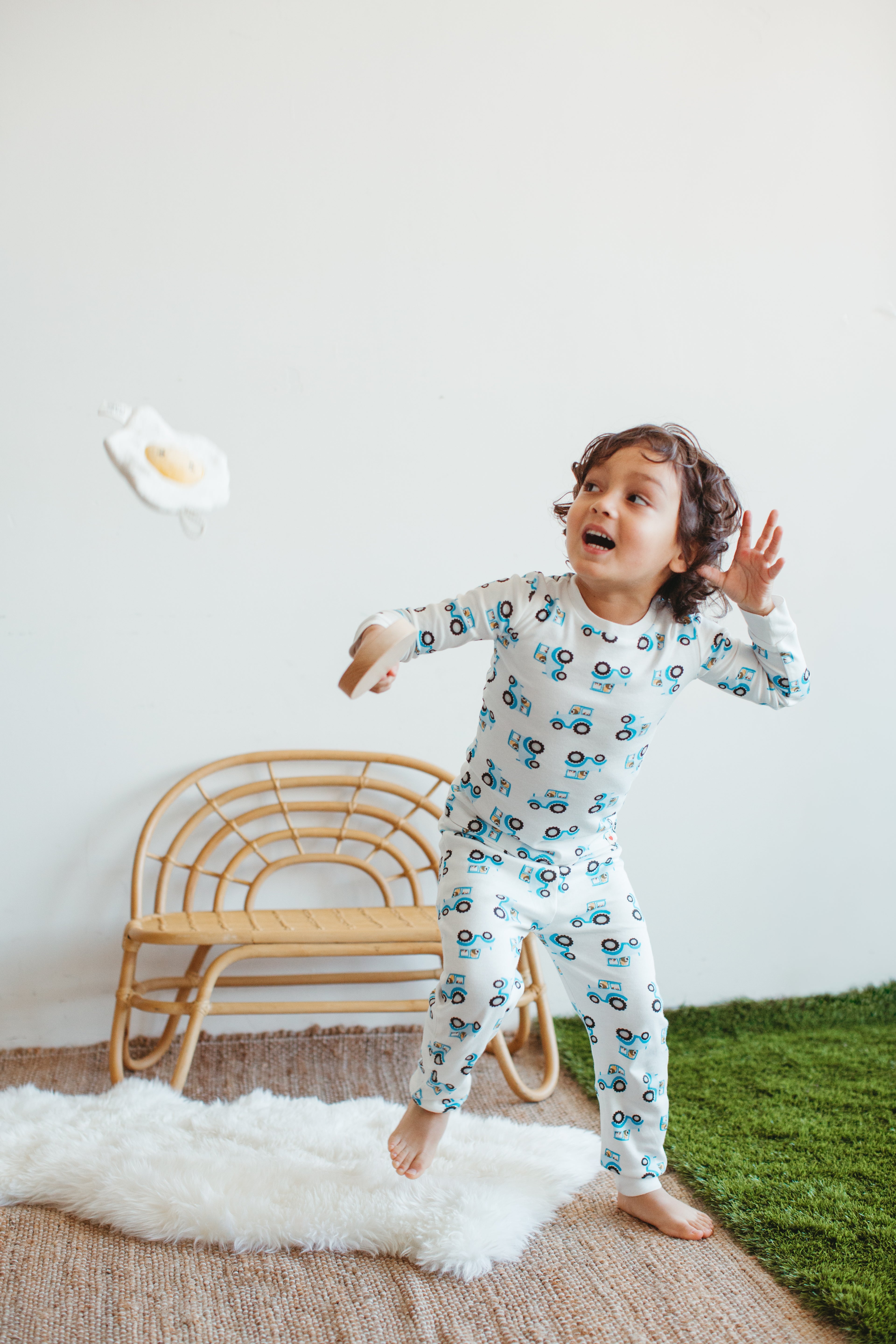 Bamboo Blend Pajamas - Farmyard Cruisers