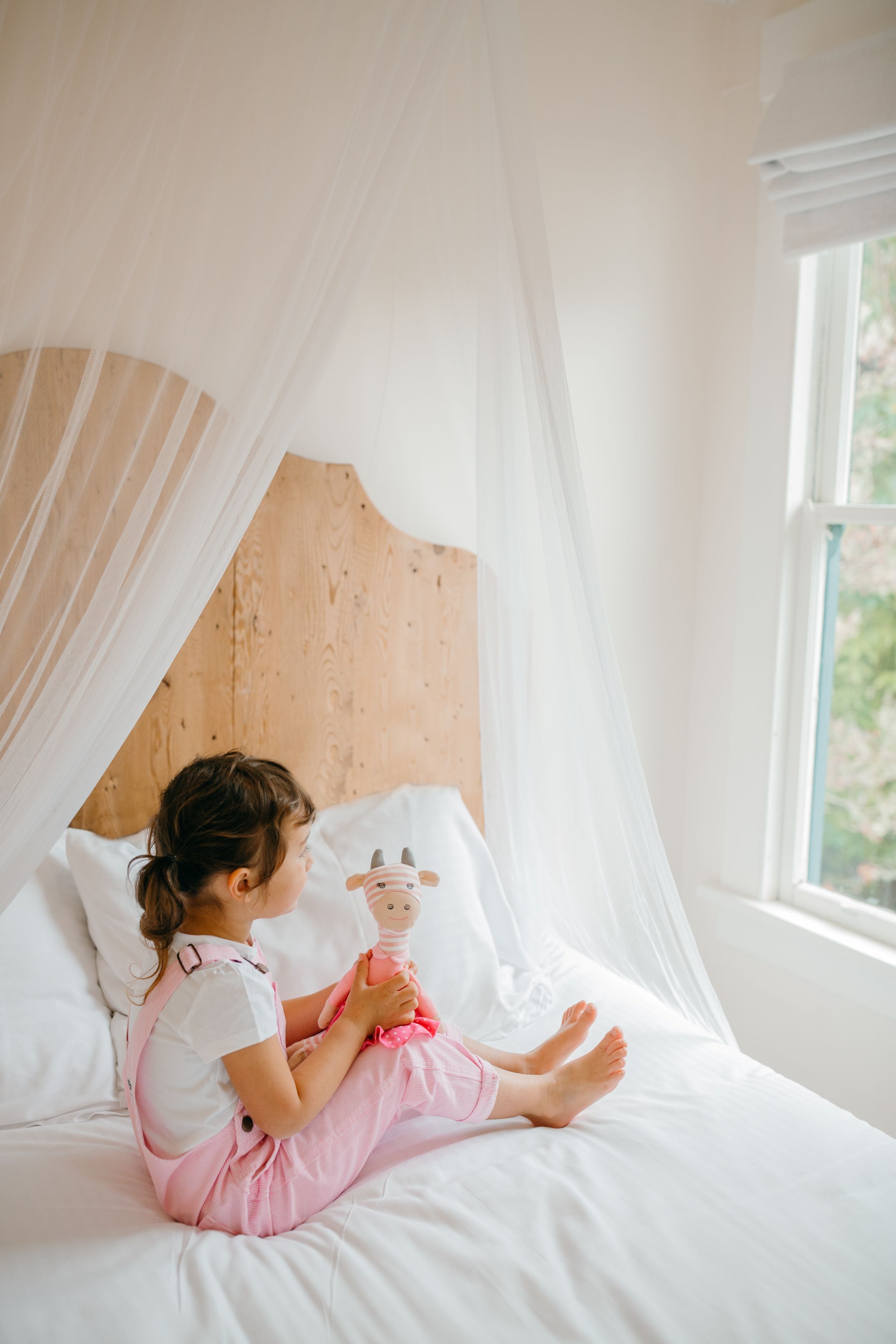 Georgia Giraffe - Plush